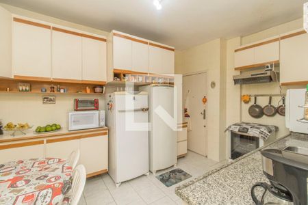 Apartamento à venda com 95m², 3 quartos e 2 vagasCozinha