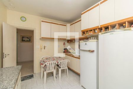 Apartamento à venda com 95m², 3 quartos e 2 vagasCozinha