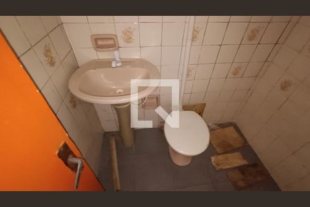 Banheiro  de casa para alugar com 1 quarto, 50m² em Jardim Sao Lourenzo, Sorocaba
