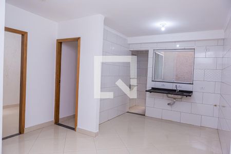 Sala/Cozinha de apartamento para alugar com 2 quartos, 39m² em Vila Nhocune, São Paulo