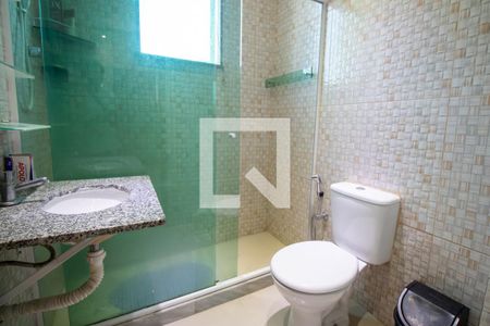 Banheiro de apartamento à venda com 1 quarto, 80m² em Vista Alegre, Rio de Janeiro