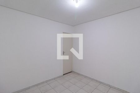 Quarto de casa para alugar com 1 quarto, 30m² em Vila Silva Ribeiro, Carapicuíba