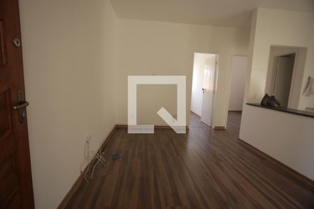 sala de apartamento para alugar com 2 quartos, 50m² em Monsenhor Messias, Belo Horizonte