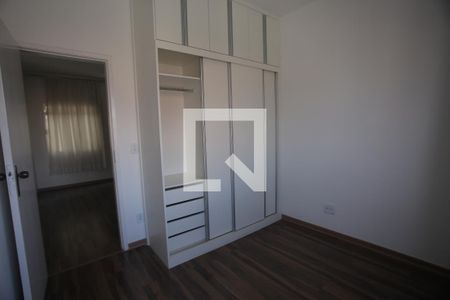 Quarto 1 de apartamento para alugar com 2 quartos, 50m² em Monsenhor Messias, Belo Horizonte