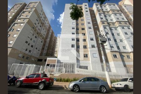Apartamento para alugar com 32m², 2 quartos e sem vaga Apartamento para alugar com 32m², 2 quartos e sem vagaFachada