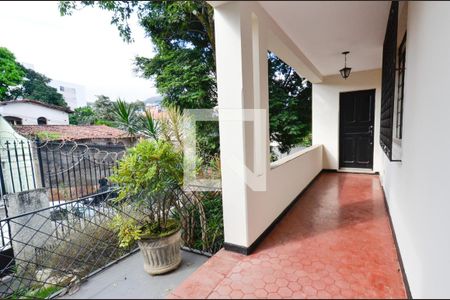 Varanda/ casa principal de casa à venda com 8 quartos, 320m² em Serra, Belo Horizonte