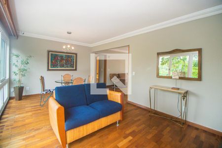 Sala de apartamento à venda com 3 quartos, 130m² em Petrópolis, Porto Alegre