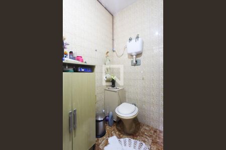 Apartamento à venda com 77m², 2 quartos e sem vagaBanheiro