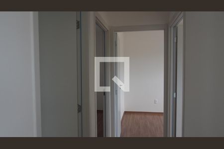 Corredor de apartamento para alugar com 3 quartos, 55m² em Jardim Carlos Gomes, Jundiaí