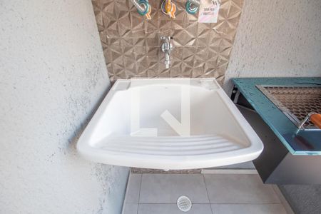 Apartamento para alugar com 48m², 2 quartos e 1 vaga Apartamento para alugar com 48m², 2 quartos e 1 vagaÁrea de Serviço - Tanque