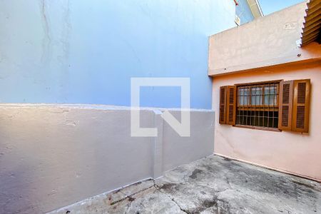 Casa à venda com 250m², 3 quartos e 2 vagasÁrea externa