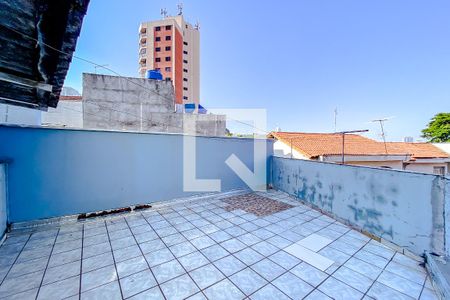 Casa à venda com 250m², 3 quartos e 2 vagasÁrea externa