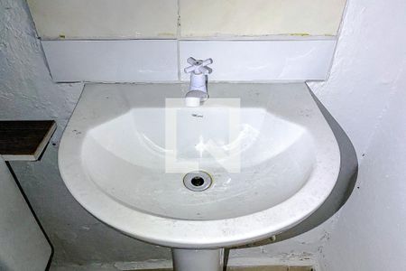 Casa à venda com 250m², 3 quartos e 2 vagasBanheiro (Sala 2)