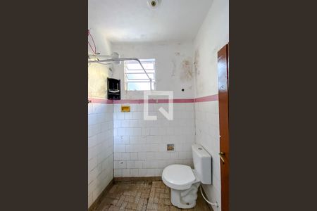 Casa à venda com 250m², 3 quartos e 2 vagasBanheiro