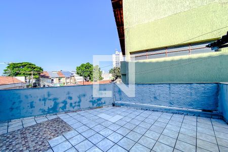 Casa à venda com 250m², 3 quartos e 2 vagasÁrea externa