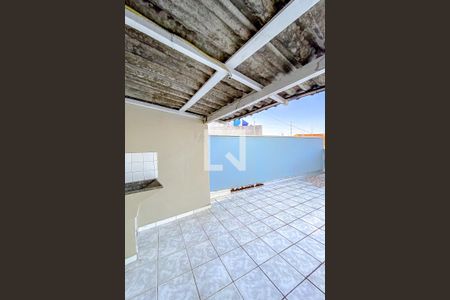 Casa à venda com 250m², 3 quartos e 2 vagasÁrea externa