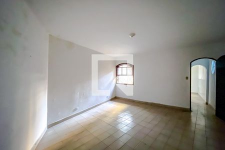 Casa à venda com 250m², 3 quartos e 2 vagasQuarto (Sala 2)