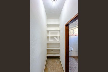 Casa à venda com 250m², 3 quartos e 2 vagasDespensa