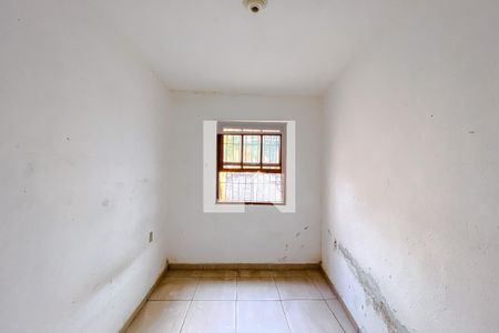 Casa à venda com 250m², 3 quartos e 2 vagasQuarto 2