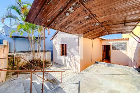 Casa à venda com 250m², 3 quartos e 2 vagasGaragem