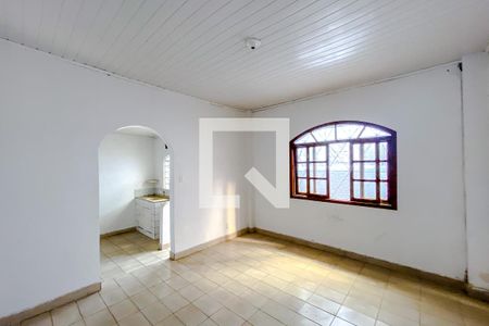 Casa à venda com 250m², 3 quartos e 2 vagasSala (Casa 2)