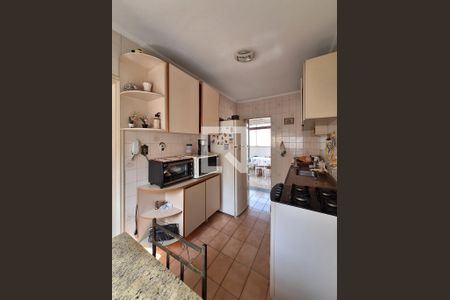 Casa à venda com 200m², 4 quartos e 4 vagasCozinha casa 1