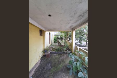 Casa à venda com 200m², 4 quartos e 4 vagasQuintal fundos