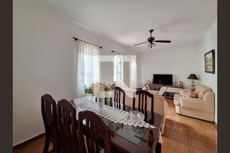 Casa à venda com 200m², 4 quartos e 4 vagasSala casa 1