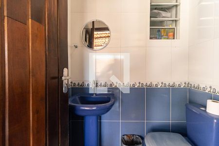 Casa à venda com 300m², 3 quartos e 3 vagas Casa à venda com 300m², 3 quartos e 3 vagasBanheiro da Área Externa da Casa 2