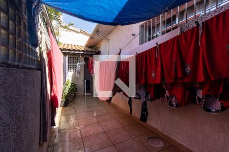 Casa à venda com 300m², 3 quartos e 3 vagas Casa à venda com 300m², 3 quartos e 3 vagasQuintal da Casa 1