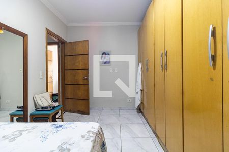 Casa à venda com 300m², 3 quartos e 3 vagas Casa à venda com 300m², 3 quartos e 3 vagasQuarto 3 da Casa 1