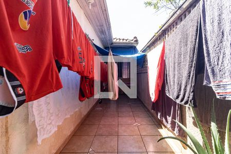 Casa à venda com 300m², 3 quartos e 3 vagas Casa à venda com 300m², 3 quartos e 3 vagasQuintal da Casa 1