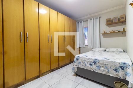 Casa à venda com 300m², 3 quartos e 3 vagas Casa à venda com 300m², 3 quartos e 3 vagasQuarto 3 da Casa 1