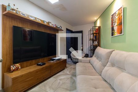 Casa à venda com 300m², 3 quartos e 3 vagas Casa à venda com 300m², 3 quartos e 3 vagasSala da Casa 2