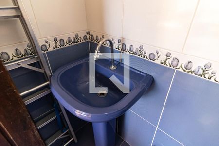 Casa à venda com 300m², 3 quartos e 3 vagas Casa à venda com 300m², 3 quartos e 3 vagasBanheiro da Área Externa da Casa 2