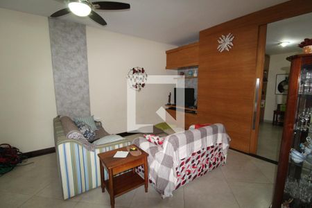 Apartamento para alugar com 149m², 4 quartos e 2 vagasSala