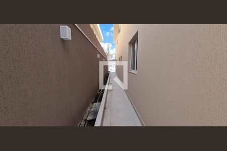 Casa à venda com 135m², 3 quartos e 2 vagasCorredor