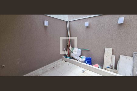 Casa à venda com 135m², 3 quartos e 2 vagasÁrea de Serviço