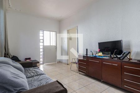 Sala de casa à venda com 2 quartos, 145m² em Sarandi, Porto Alegre