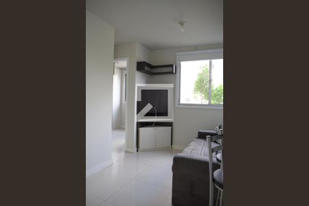 Sala de apartamento para alugar com 2 quartos, 44m² em Pinheirinho, Curitiba