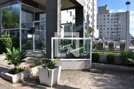 Fachada do condomínio de apartamento para alugar com 2 quartos, 44m² em Pinheirinho, Curitiba