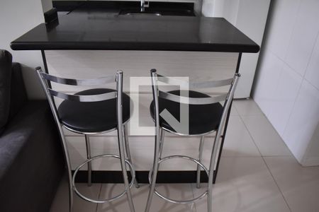 Cozinha de apartamento para alugar com 2 quartos, 44m² em Pinheirinho, Curitiba