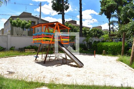 Área comum - Playground de apartamento para alugar com 2 quartos, 44m² em Pinheirinho, Curitiba