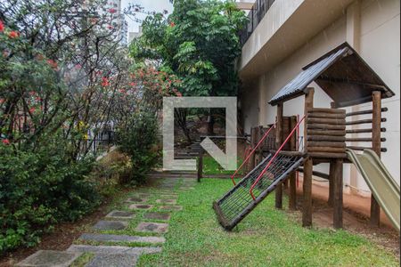 Apartamento à venda com 97m², 2 quartos e 2 vagas Apartamento à venda com 97m², 2 quartos e 2 vagasPlayground