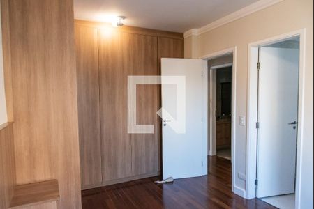 Apartamento à venda com 97m², 2 quartos e 2 vagas Apartamento à venda com 97m², 2 quartos e 2 vagasSuíte