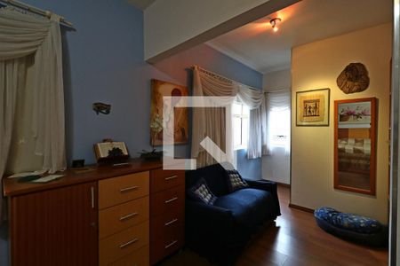 Casa à venda com 248m², 5 quartos e 4 vagasSuíte 3