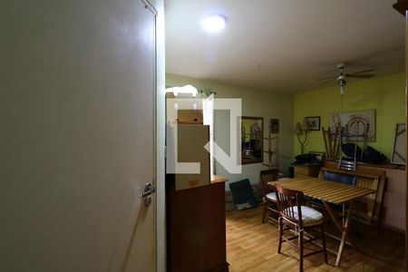 Casa à venda com 248m², 5 quartos e 4 vagasSuíte 1