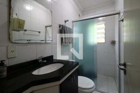 Casa à venda com 248m², 5 quartos e 4 vagasBanheiro Social
