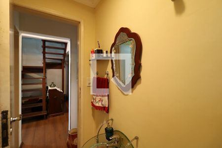 Casa à venda com 248m², 5 quartos e 4 vagasLavabo