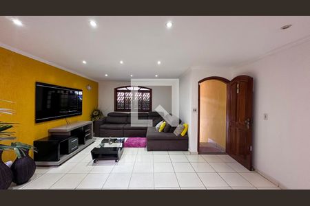 Sala de casa para alugar com 4 quartos, 250m² em Jardim Germania, São Paulo